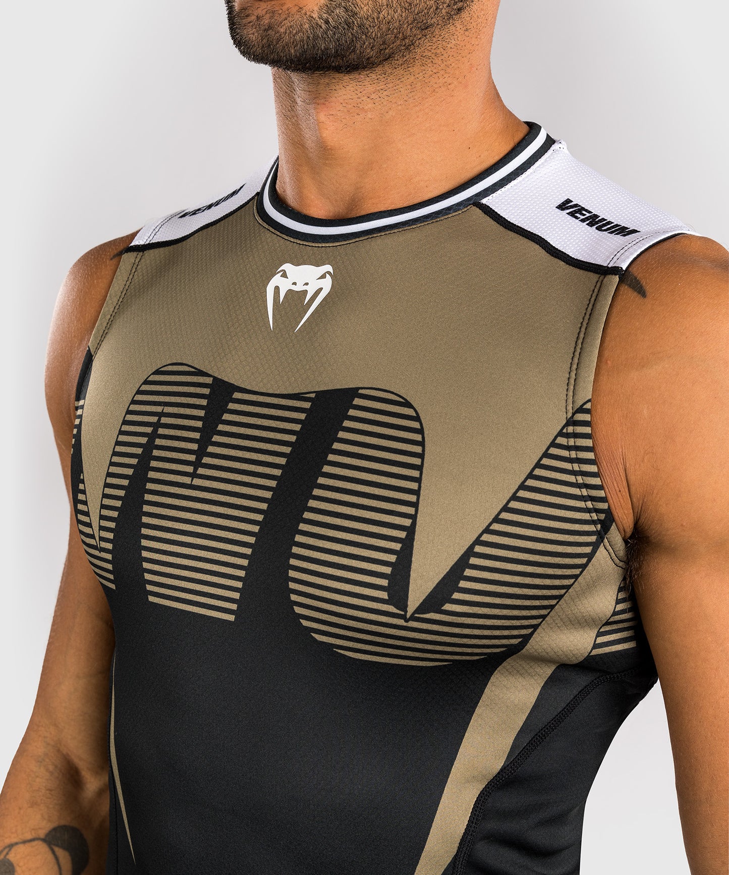 Venum Adrenaline Rashguards Sin Mangas – Negro/Arena