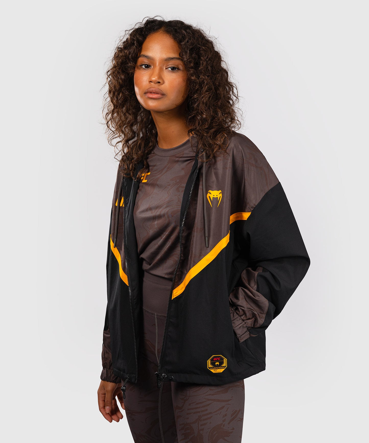 UFC Fusion by Venum Fight Week Damen Zip Hoodie - Erdiges Braun