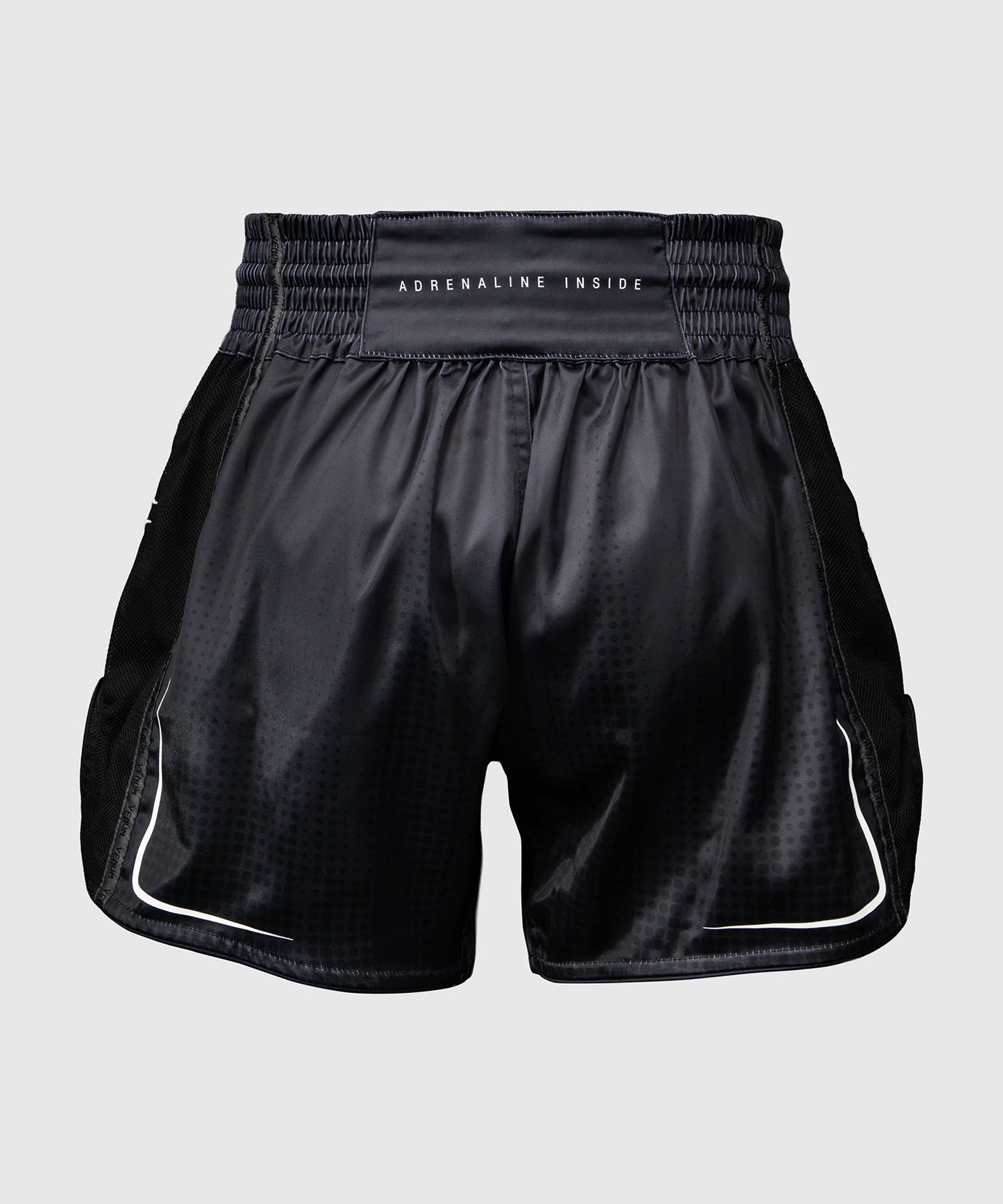 Venum Stealth Pantaloncini Muay Thaï – Nero/Bianco