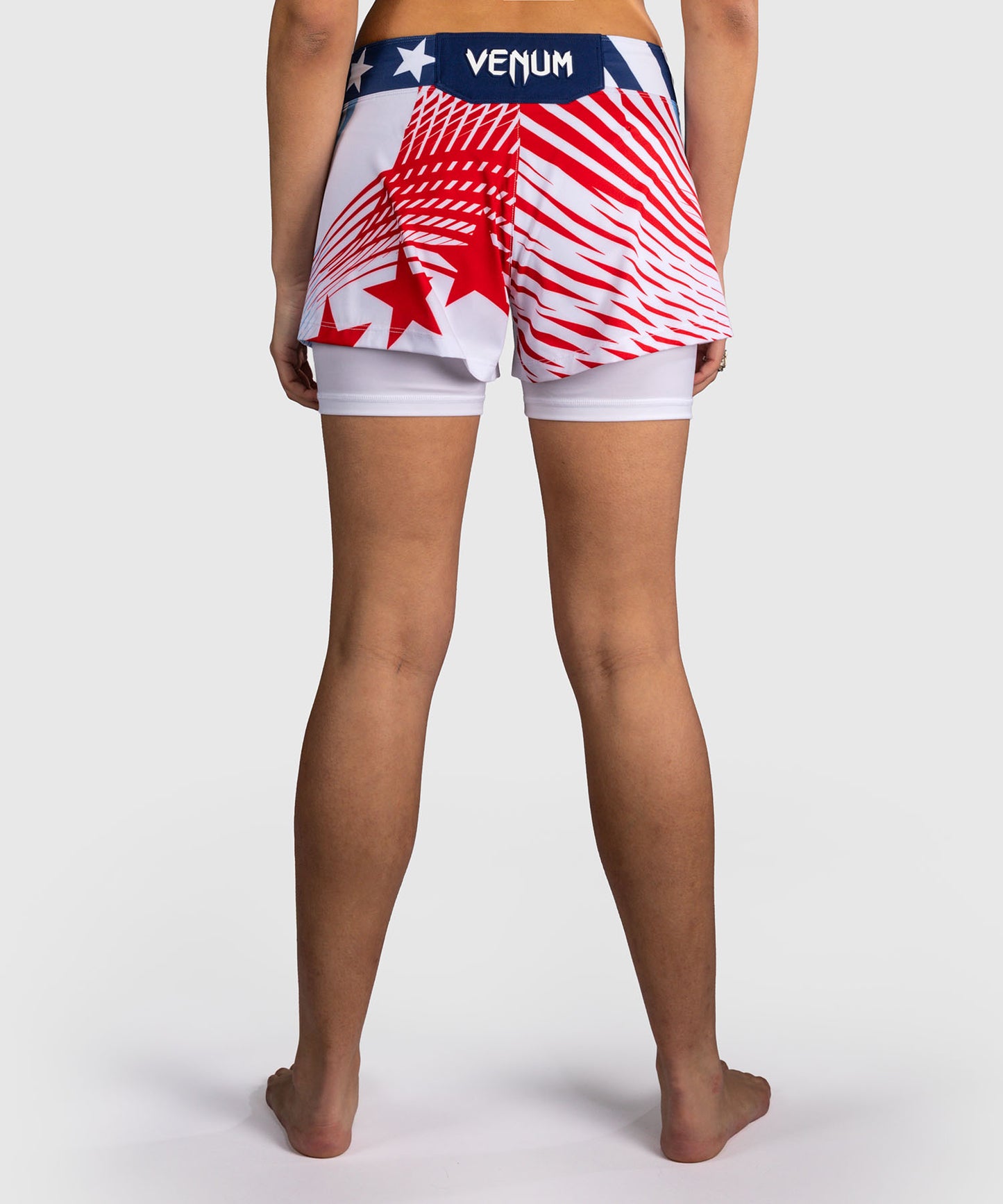 Official UFC Freedom 250 by Venum Authentic Fight Night Fight Shorts für Damen - Weiß