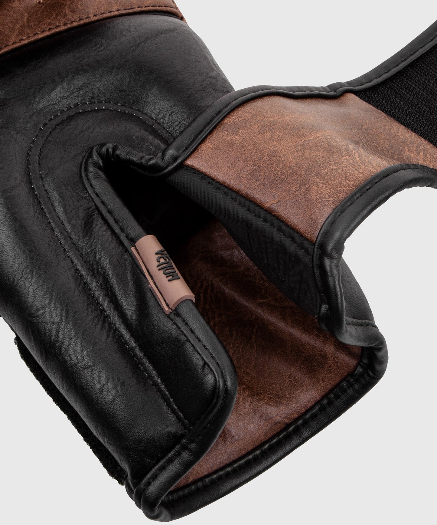 Gants de boxe Venum Impact