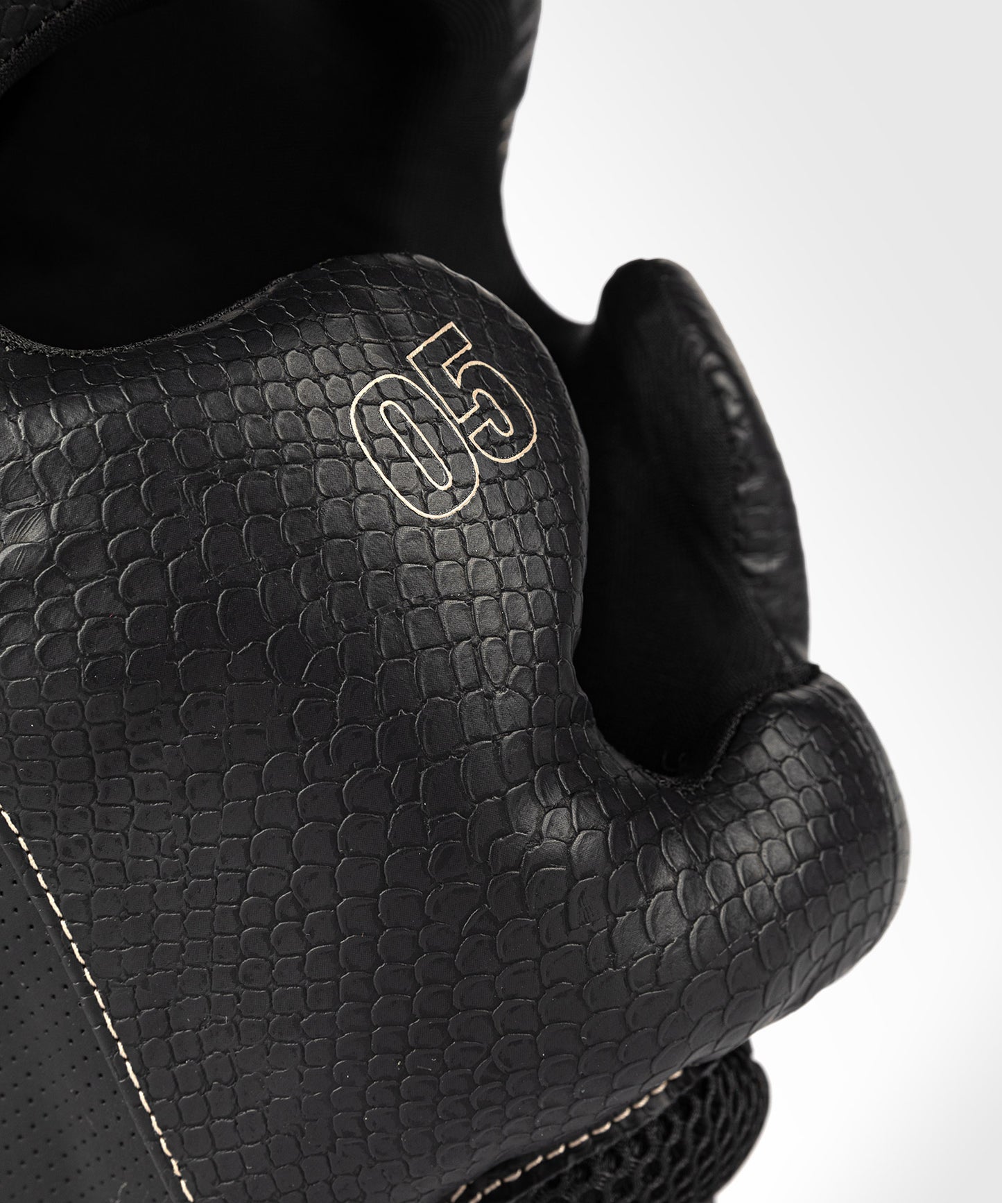Venum Impact Evo Scales Kopfschutz – Schwarz