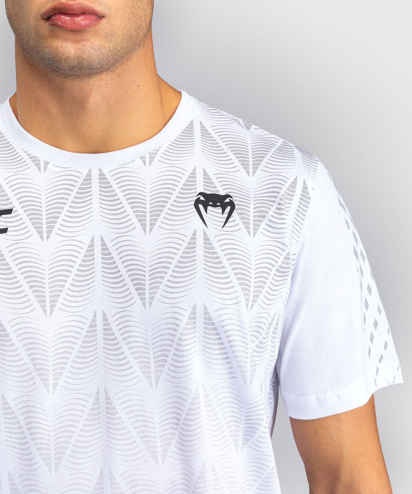 T-shirt Homme UFC Zenith by Venum Replica - Blanc