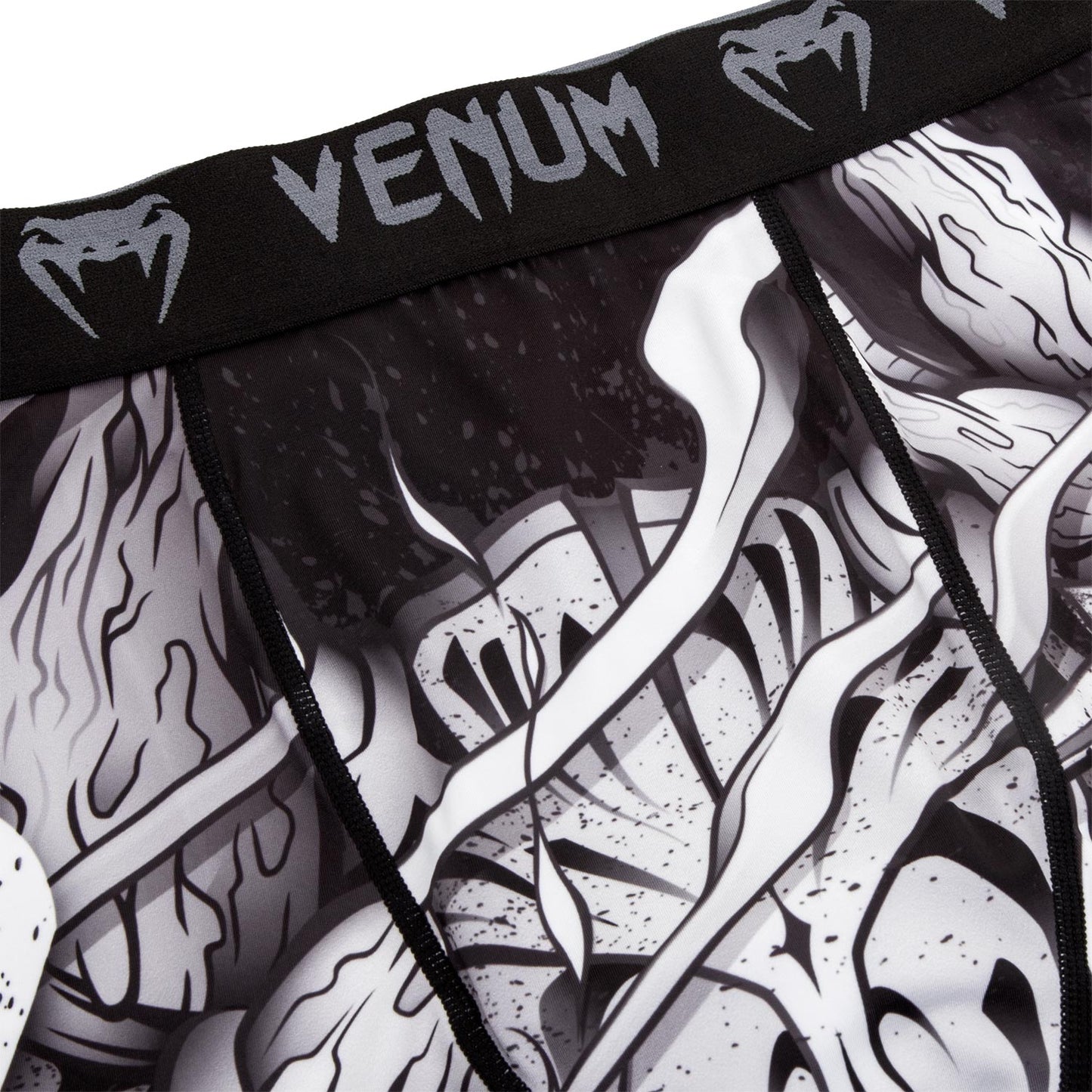 Short de compression Venum Devil - Blanc/Noir