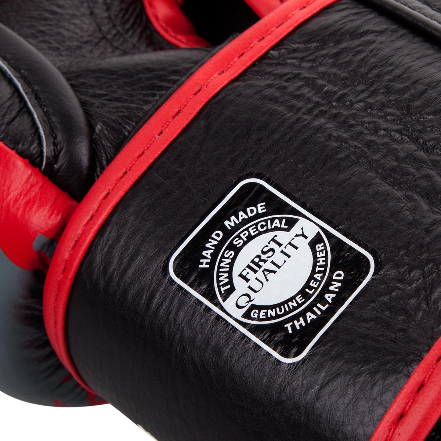 Twins Breaking Point Boxhandschuhe