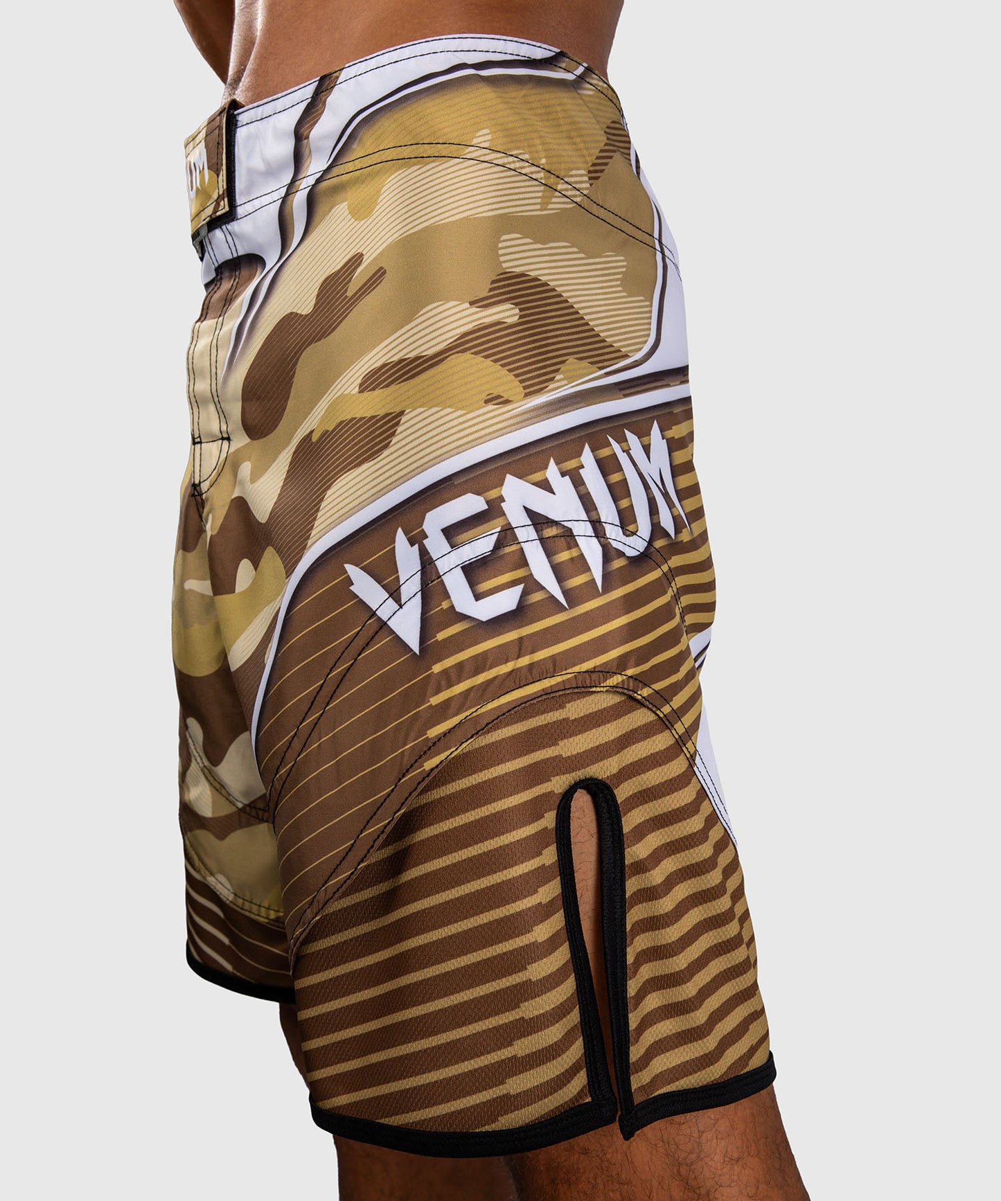 Venum Camo Hero Fight Shorts - Light Beige/Brown