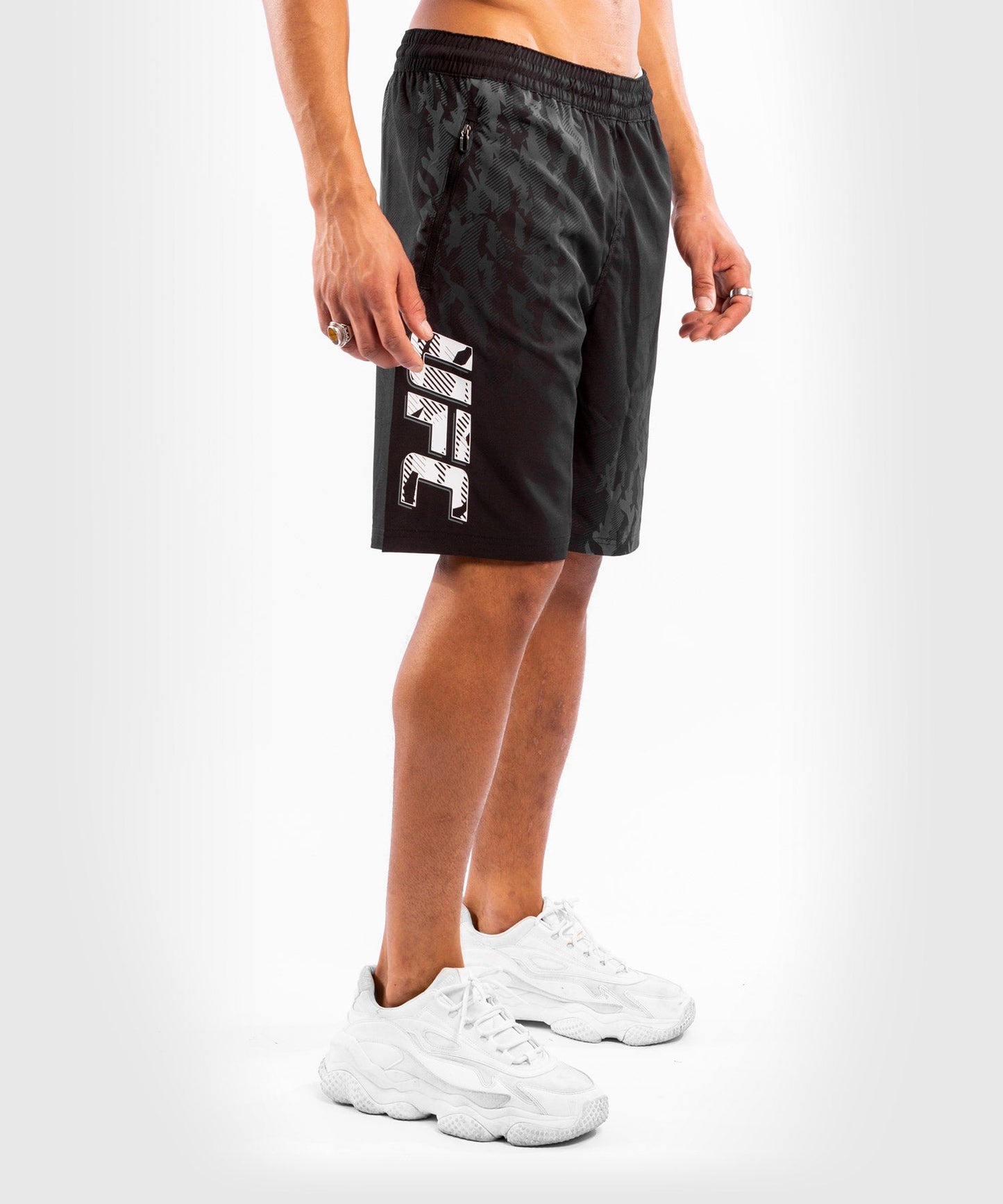 Men's UFC Venum Authentic Fight Week Sport Shorts - Black