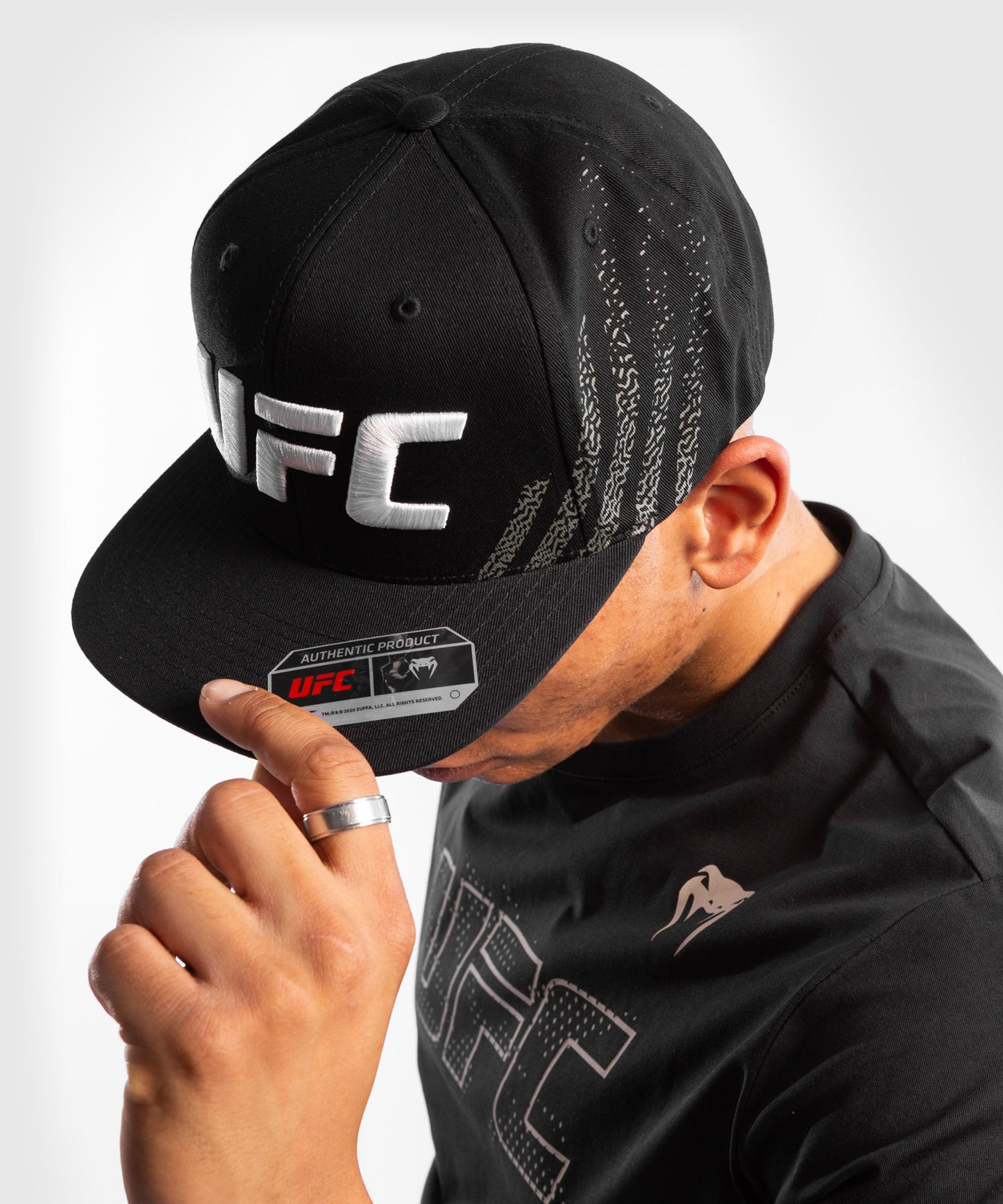 Gorra Unisex UFC Venum Authentic Fight Night Walkout - Negro