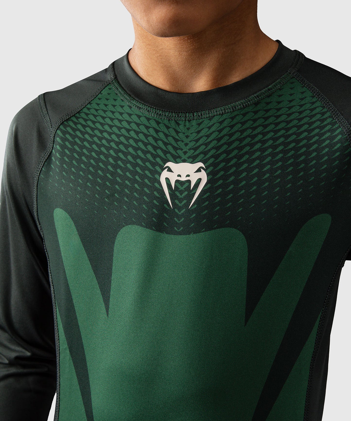 Rashguard Manches Longues Enfant Venum Attack - Vert Forêt/ Blanc Cassé