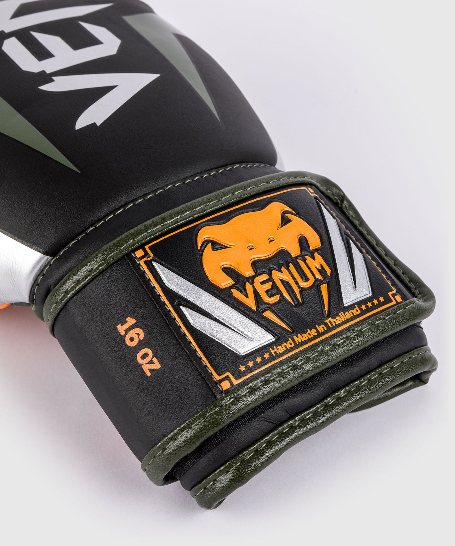 Gants de boxe Venum Elite - Noir/Argent/Kaki