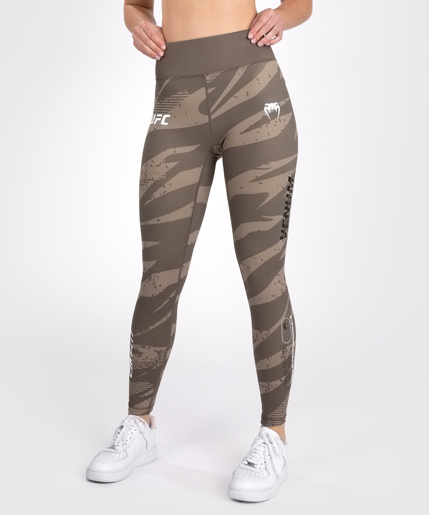 UFC Adrenaline by Venum Fight Week performance Leggings - Desert Camo