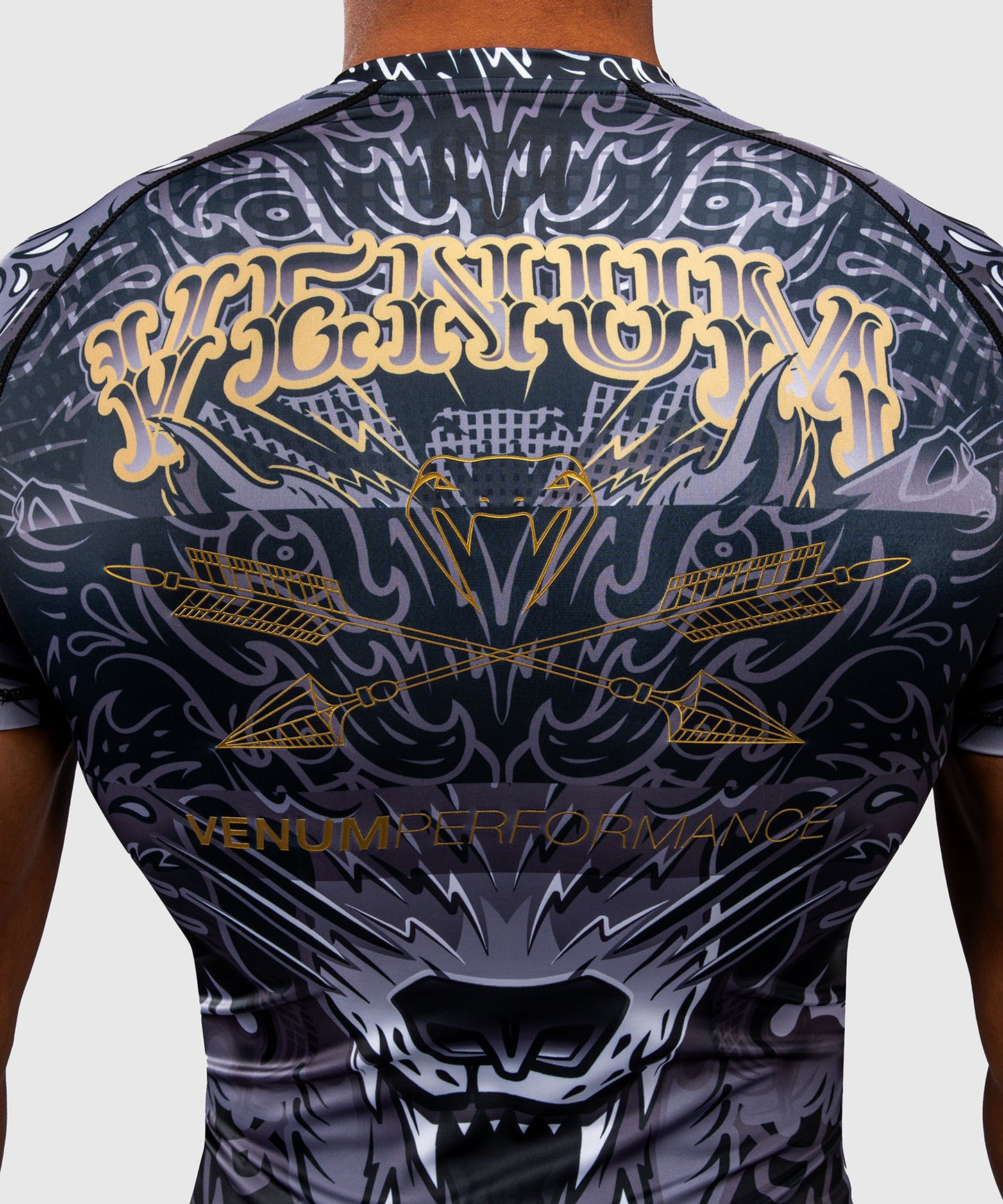 Venum Wolf Atak Short Sleeve Rashguard - Black/Grey