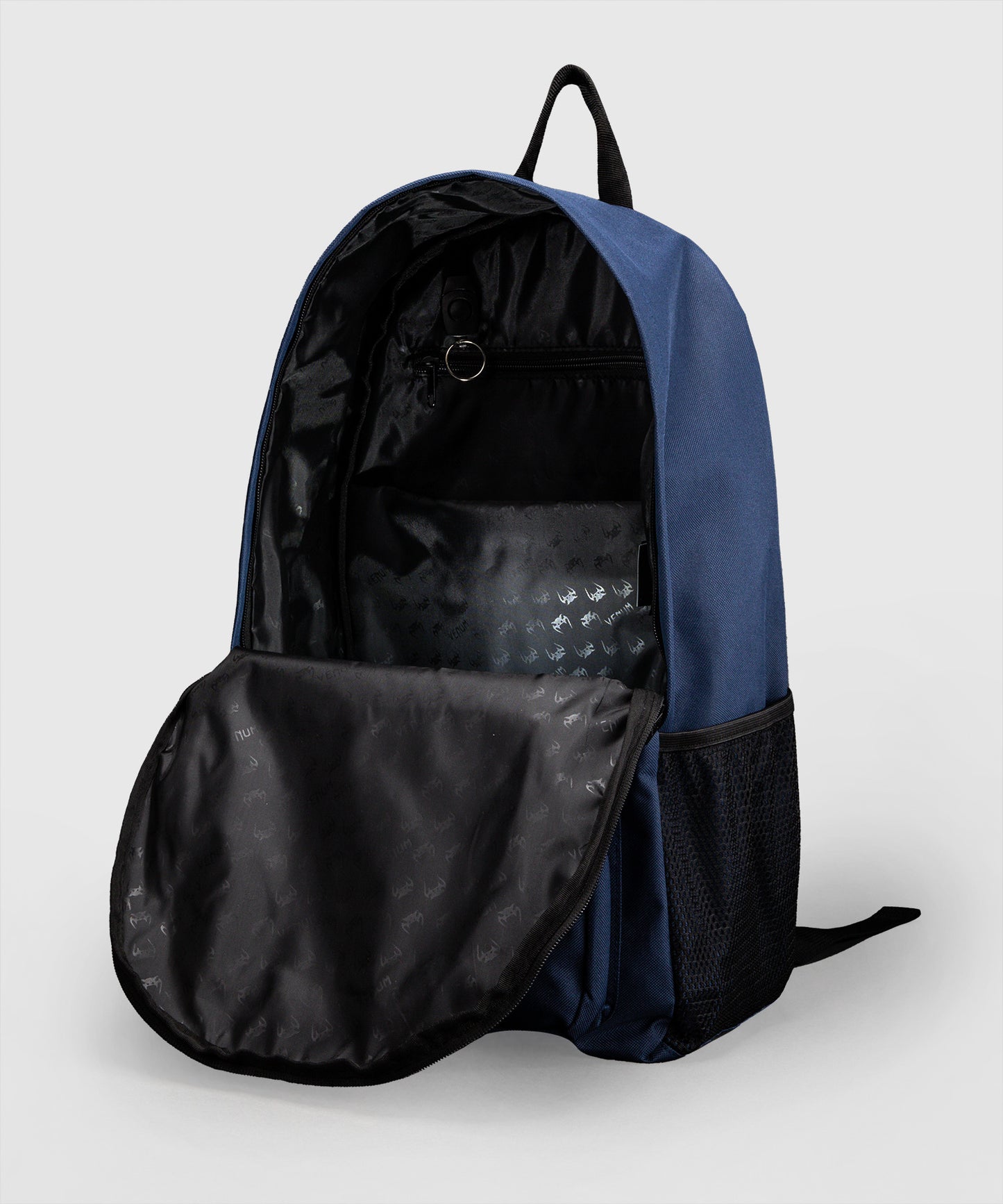 Venum Essential Mochila (24 L) - Azul marino