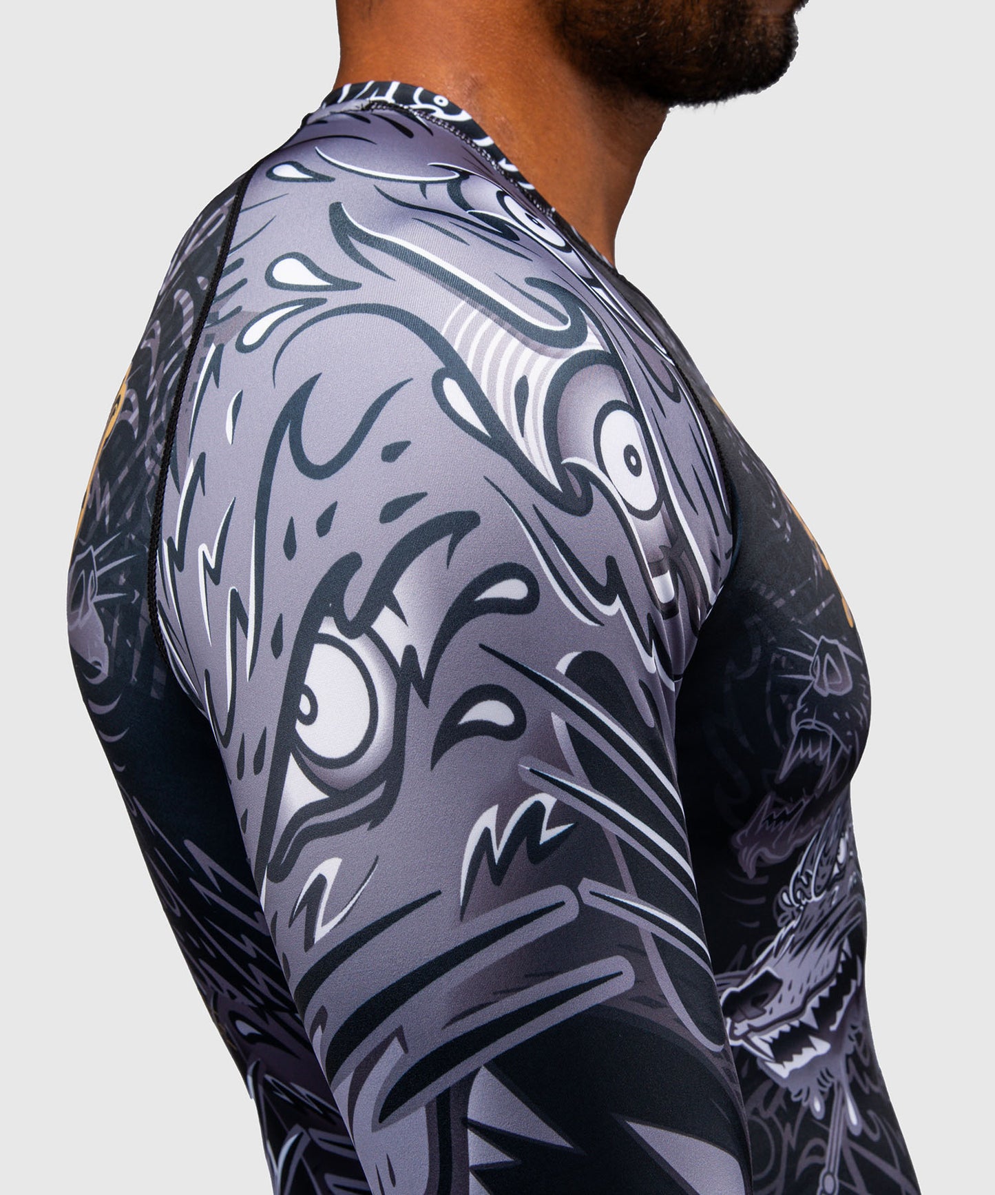 Venum Wolf Atak Long Sleeve Rashguard - Black/Grey