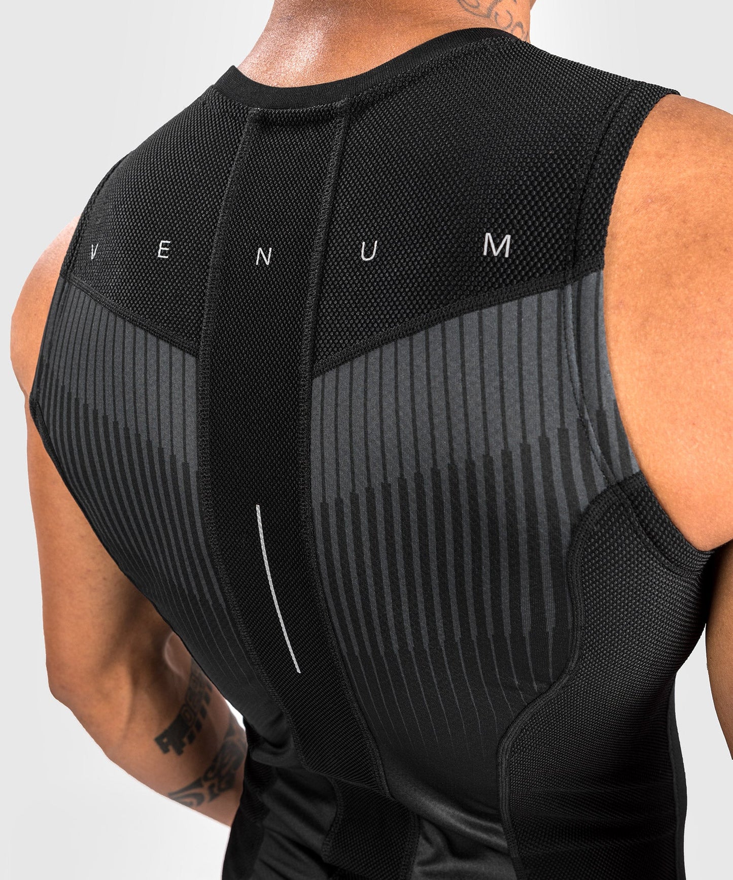 Venum Biomecha Sleeveless Rashguard - Black/Grey