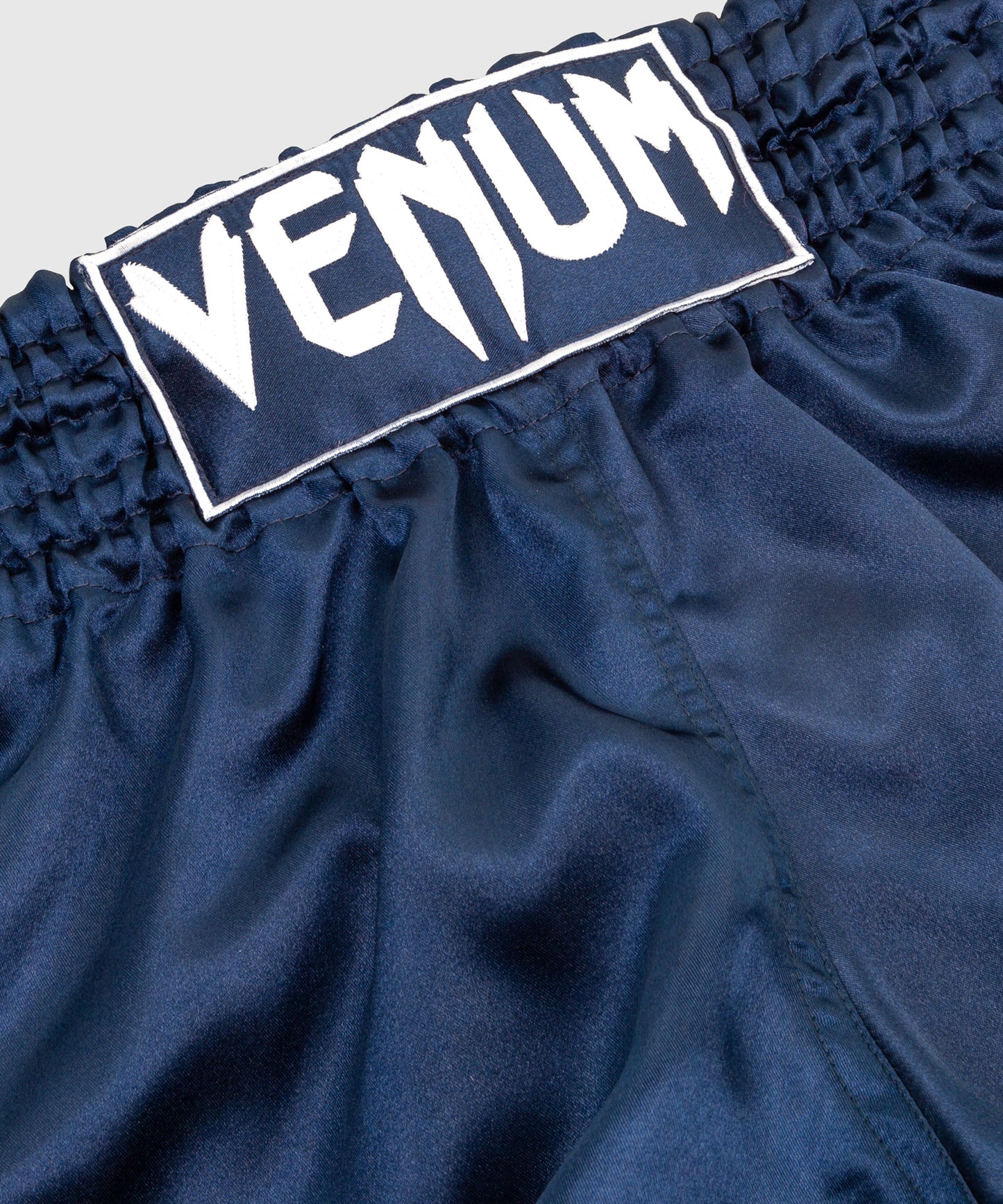 Short de Muay Thai Bleu marine/Blanc Venum Classic