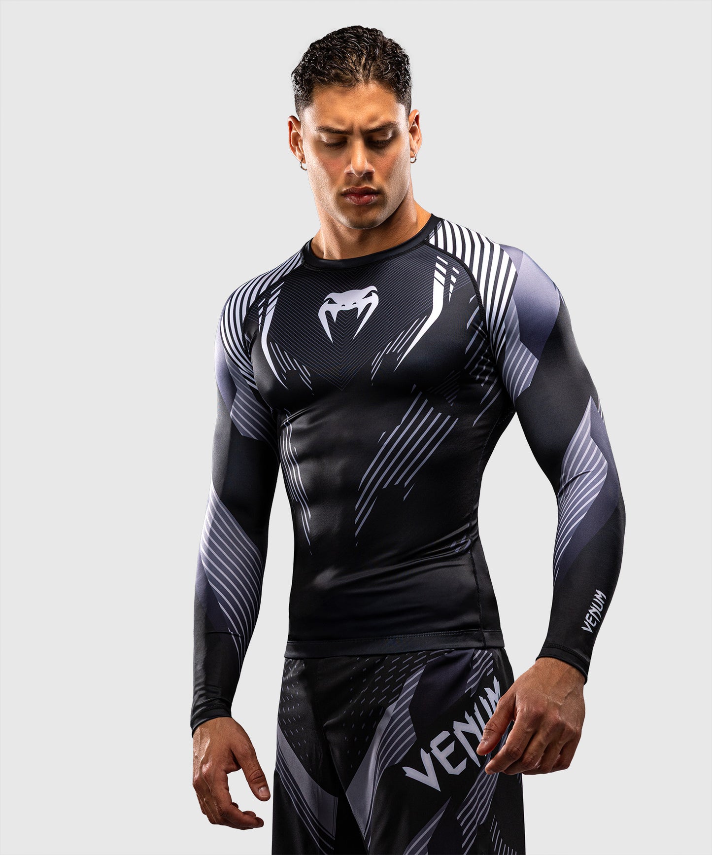 Venum No-Gi 6.0 Long Sleeve Rashguard - Black/White