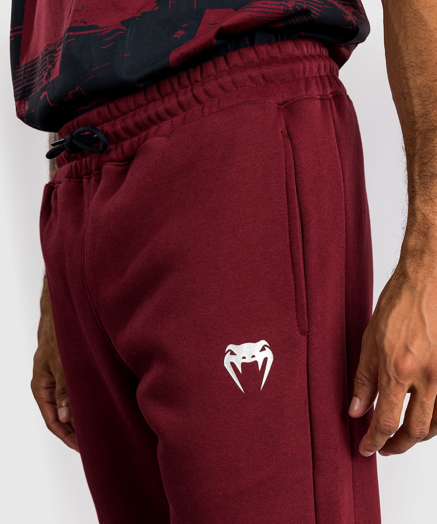 UFC Zenith by Venum Authentic Fight Week Pantalón Hombre - Burdeos