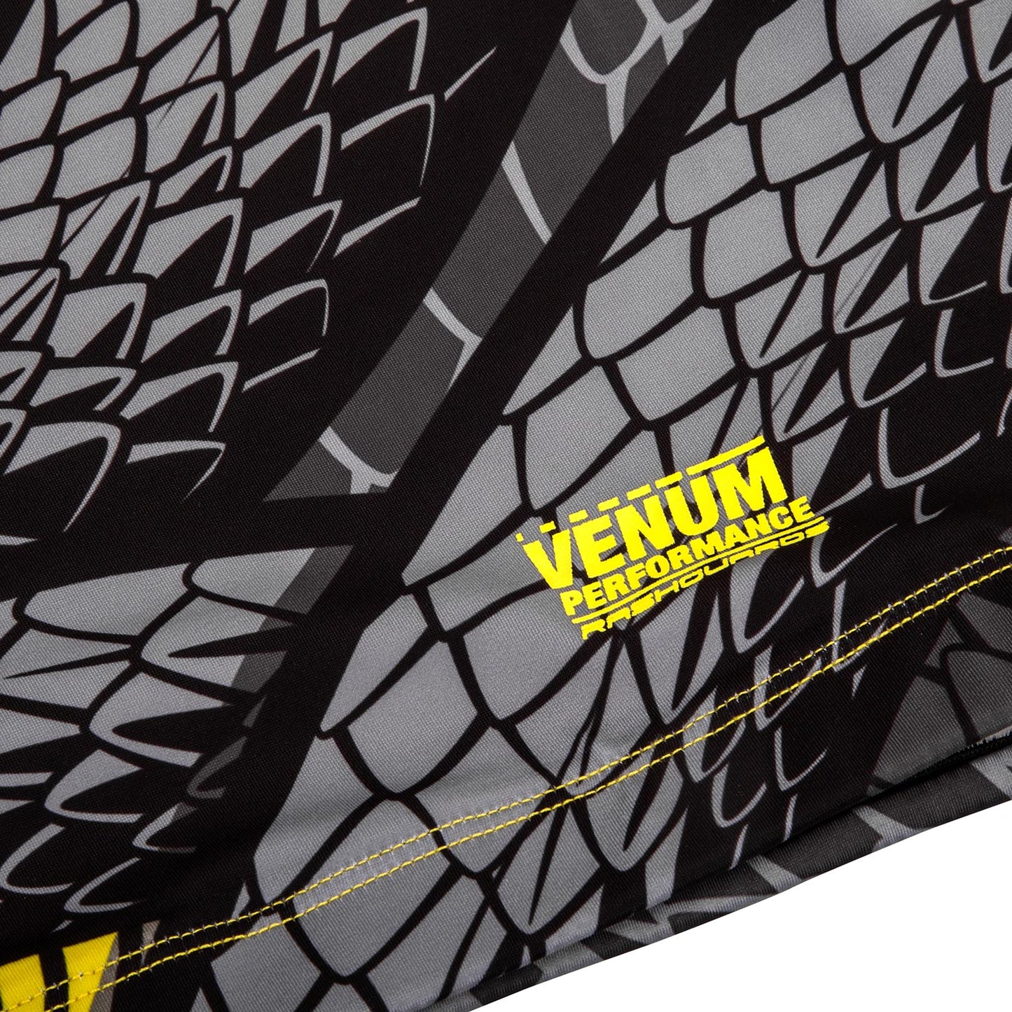 Venum Snaker Rashguard - Short Sleeve