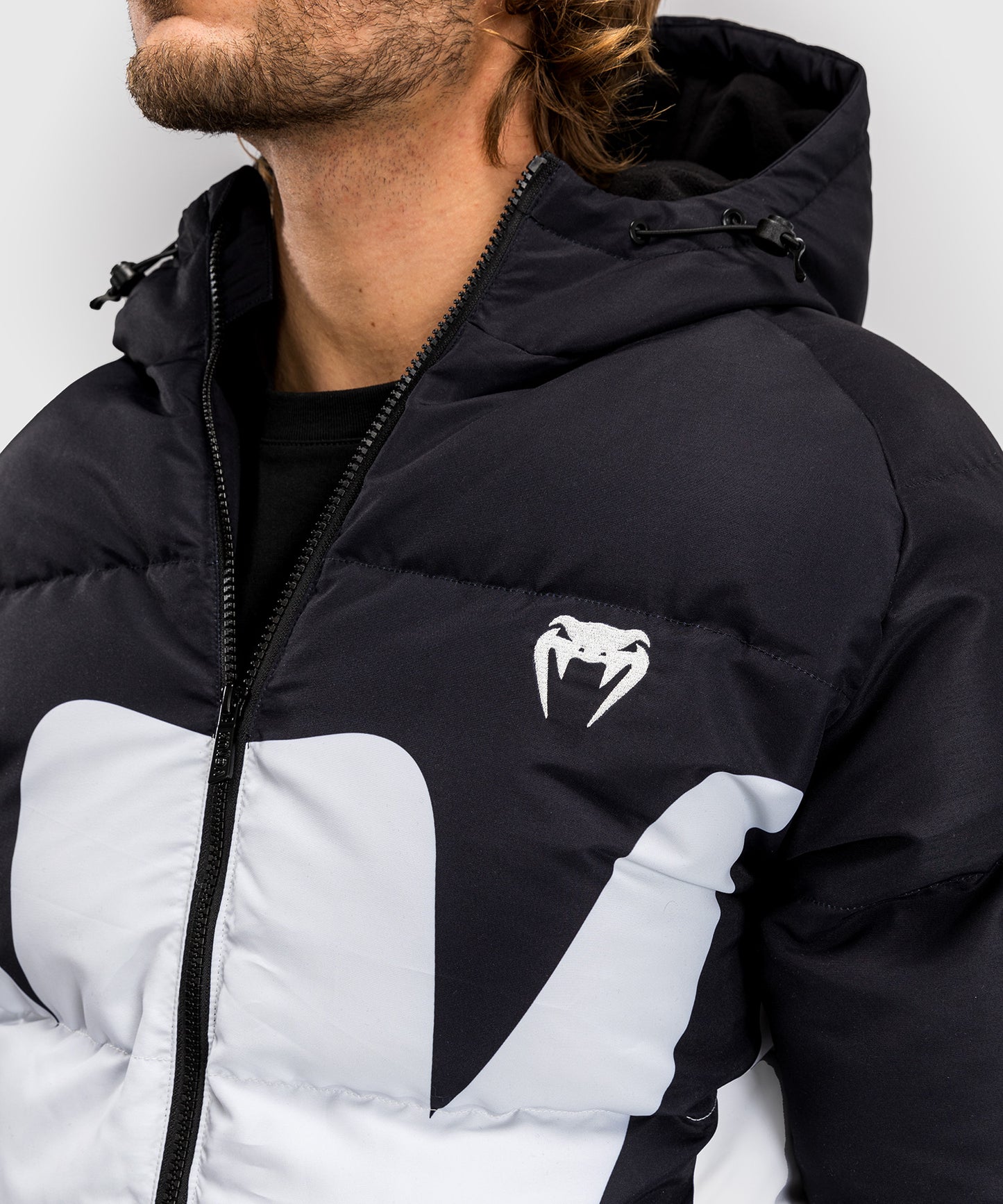Venum Attack Chaqueta de pluma - Negro/Hielo