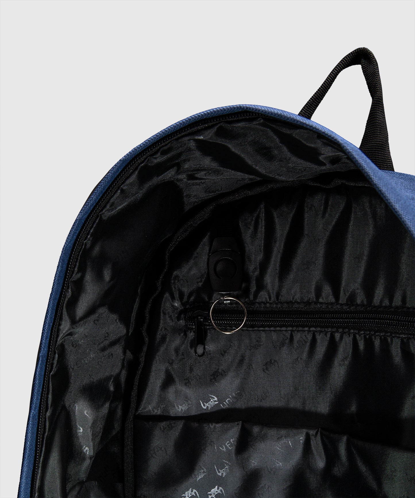 Venum Essential Mochila (24 L) - Azul marino