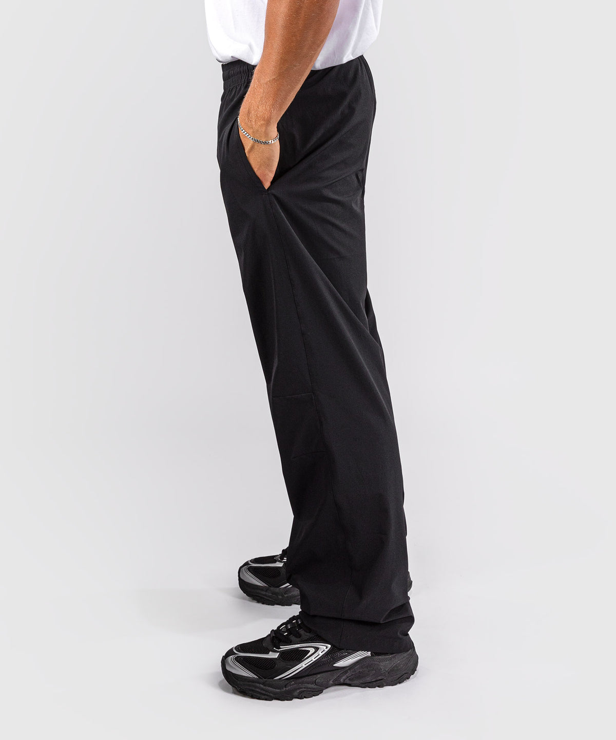 Venum Essential Woven Straight Pantaloni dritti - Nero