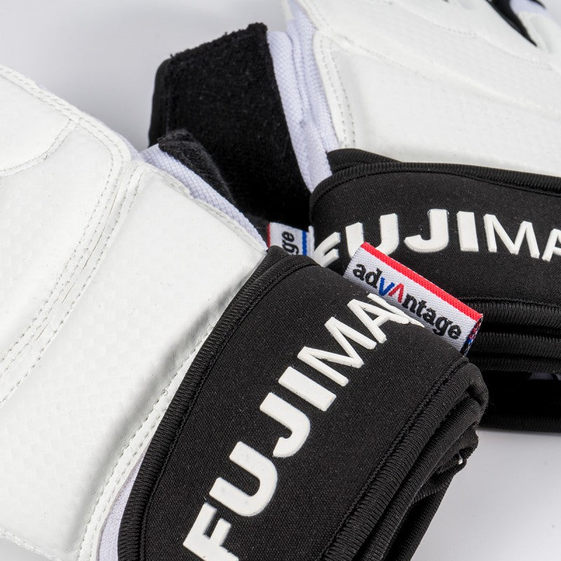 GANTS DE TAEKWONDO ADVANTAGE FUJIMAE - Blanc
