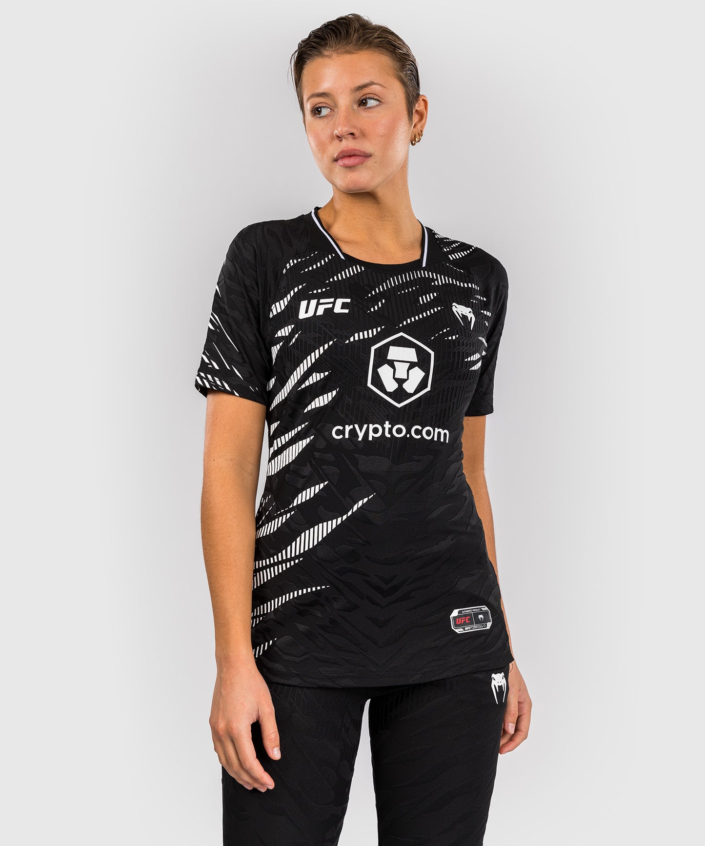 UFC Fusion by Venum Authentic Fight Night Camiseta de Salida para Mujer - Negro