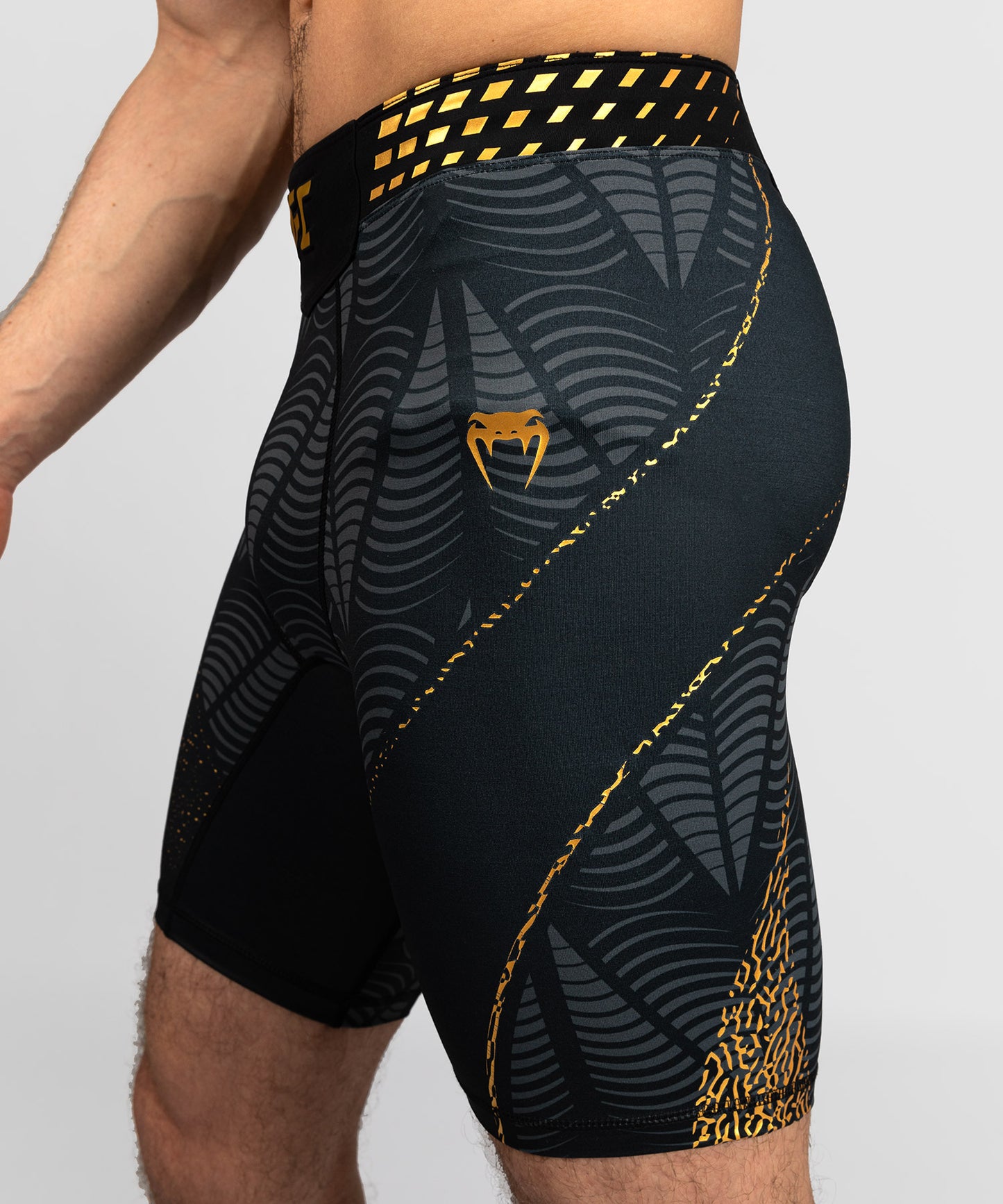 Men’s UFC Zenith by Venum Champion Authentic Fight Night Vale Tudo Short