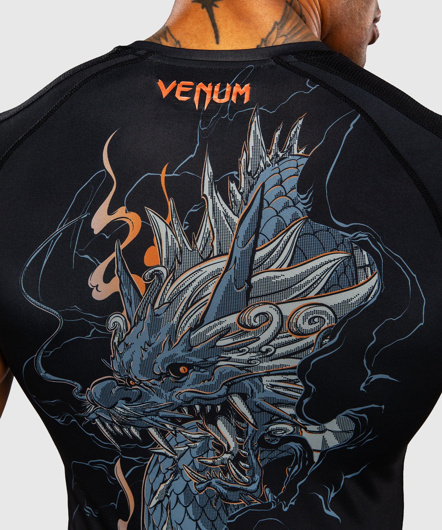 Venum Thunder Dragon Rashguard Manga Corta – Negro/Gris/Cobre