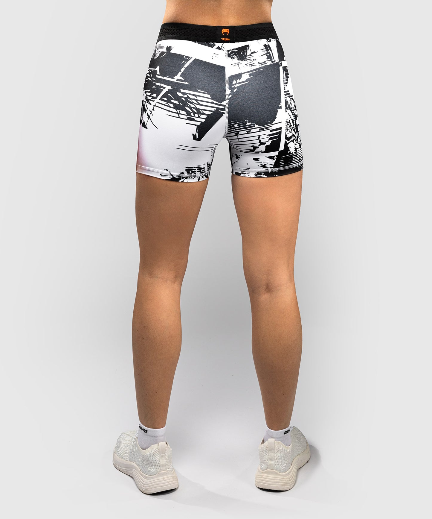 UFC Zenith by Venum Authentic Fight Week Pantaloncini Vale Tudo Performance Donna - Bianco
