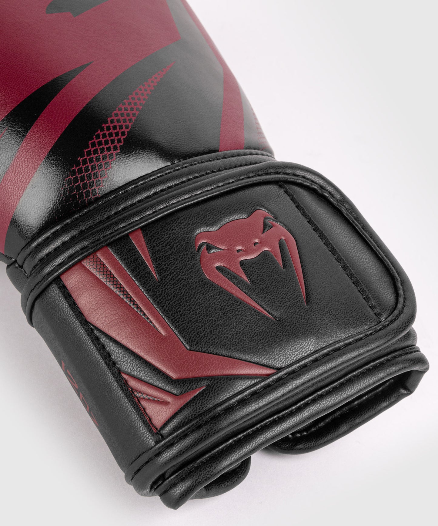 Venum Challenger 3.0 boxing gloves - Bordeaux