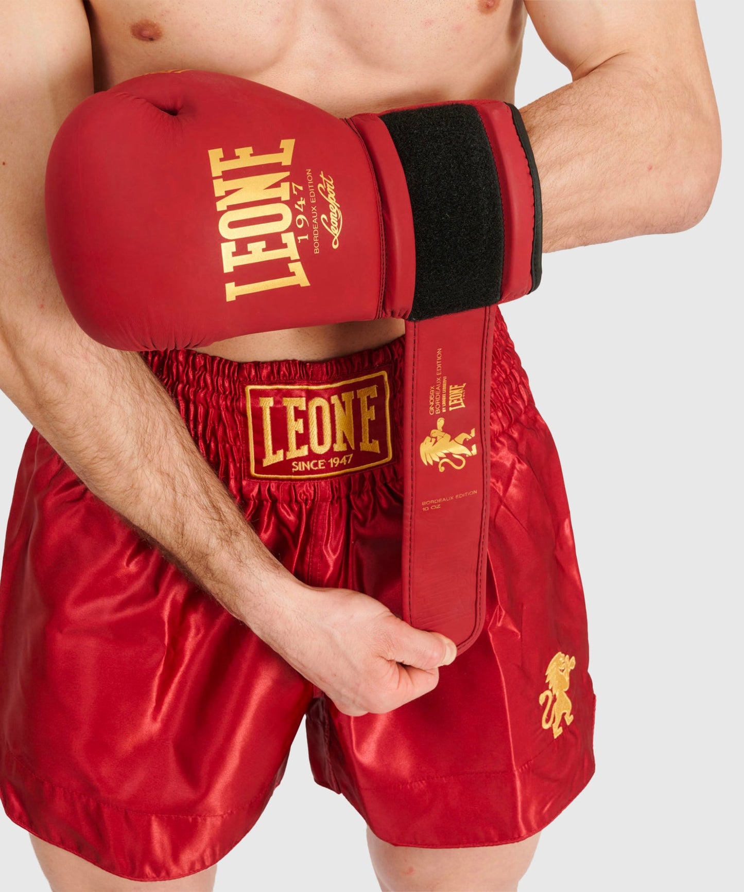 Leone Basic Pantalones de Muay Thai - Rojo