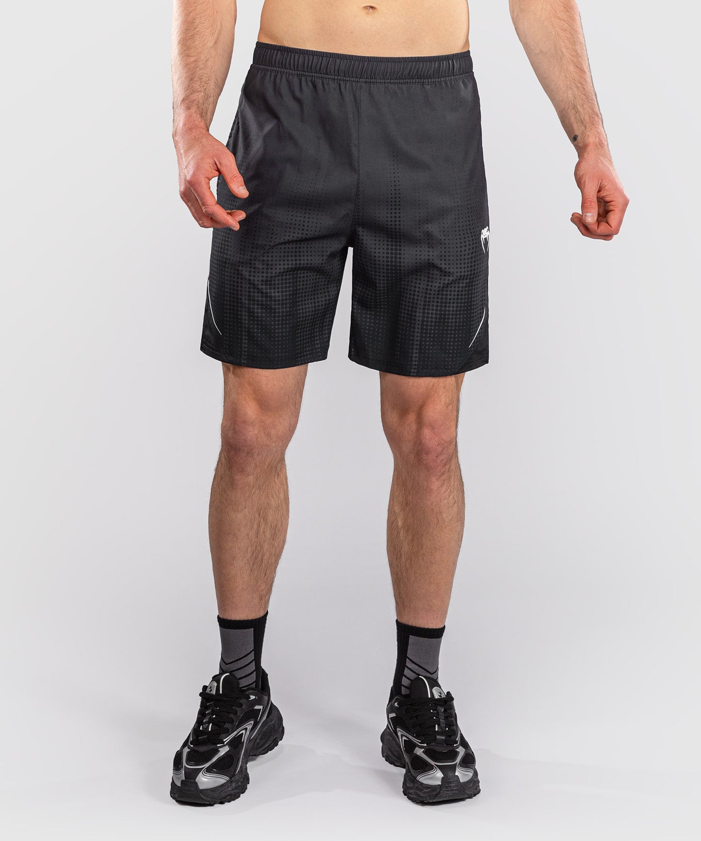 Venum Stealth Trainingsshorts – Schwarz/Weiß