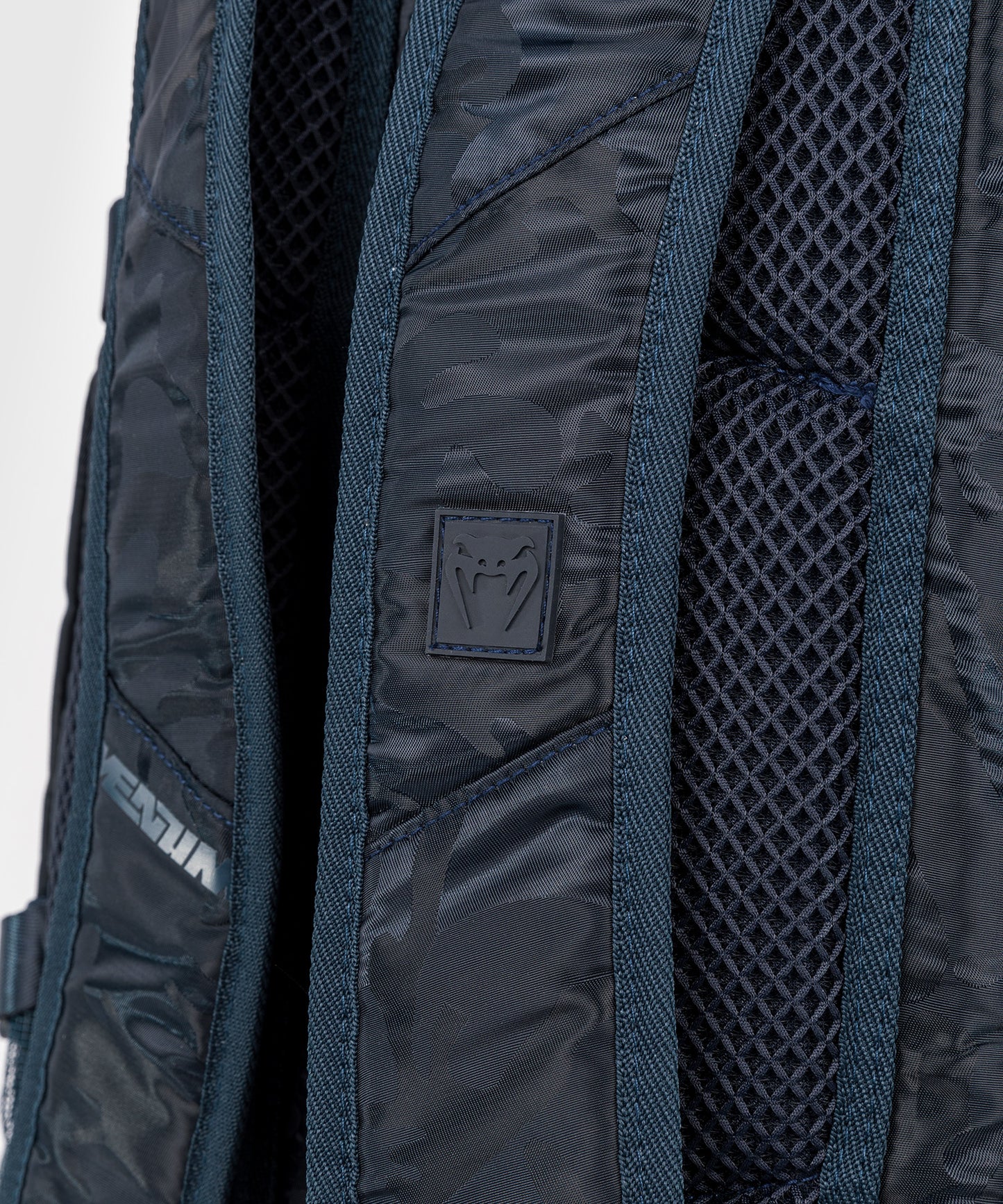 Sac à Dos Venum Challenger Pro (20-25L) – Camo/Bleu
