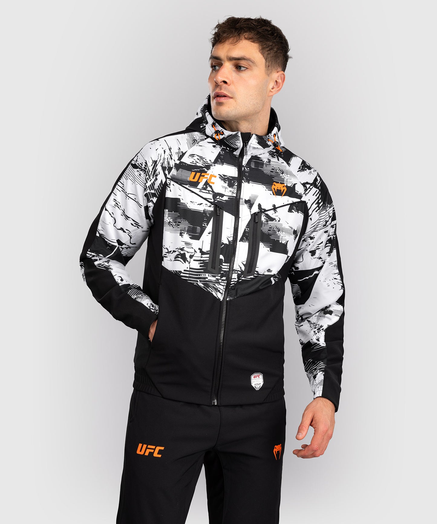 UFC Zenith by Venum Authentic Fight Week Zip Hoodie Herren - Weiß