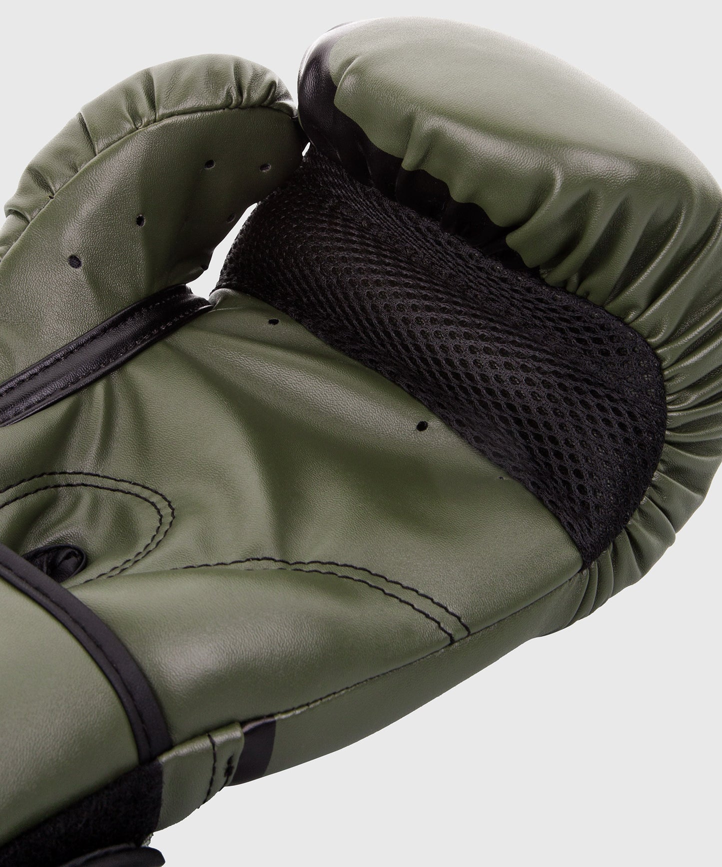 Gants de boxe Venum Challenger 2.0 - Kaki/Noir
