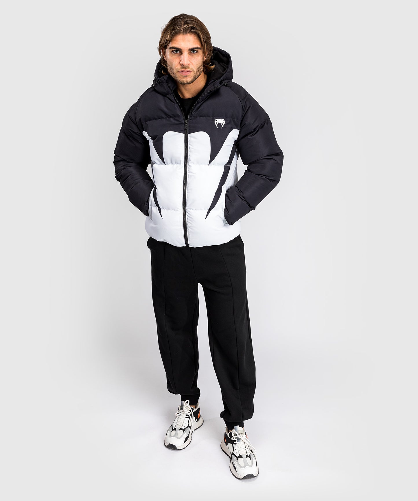 Venum Attack Chaqueta de pluma - Negro/Hielo