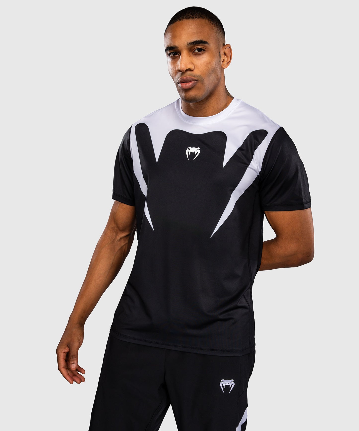 Venum Attack 90 Camiseta Dry Tech – Blanco/Negro