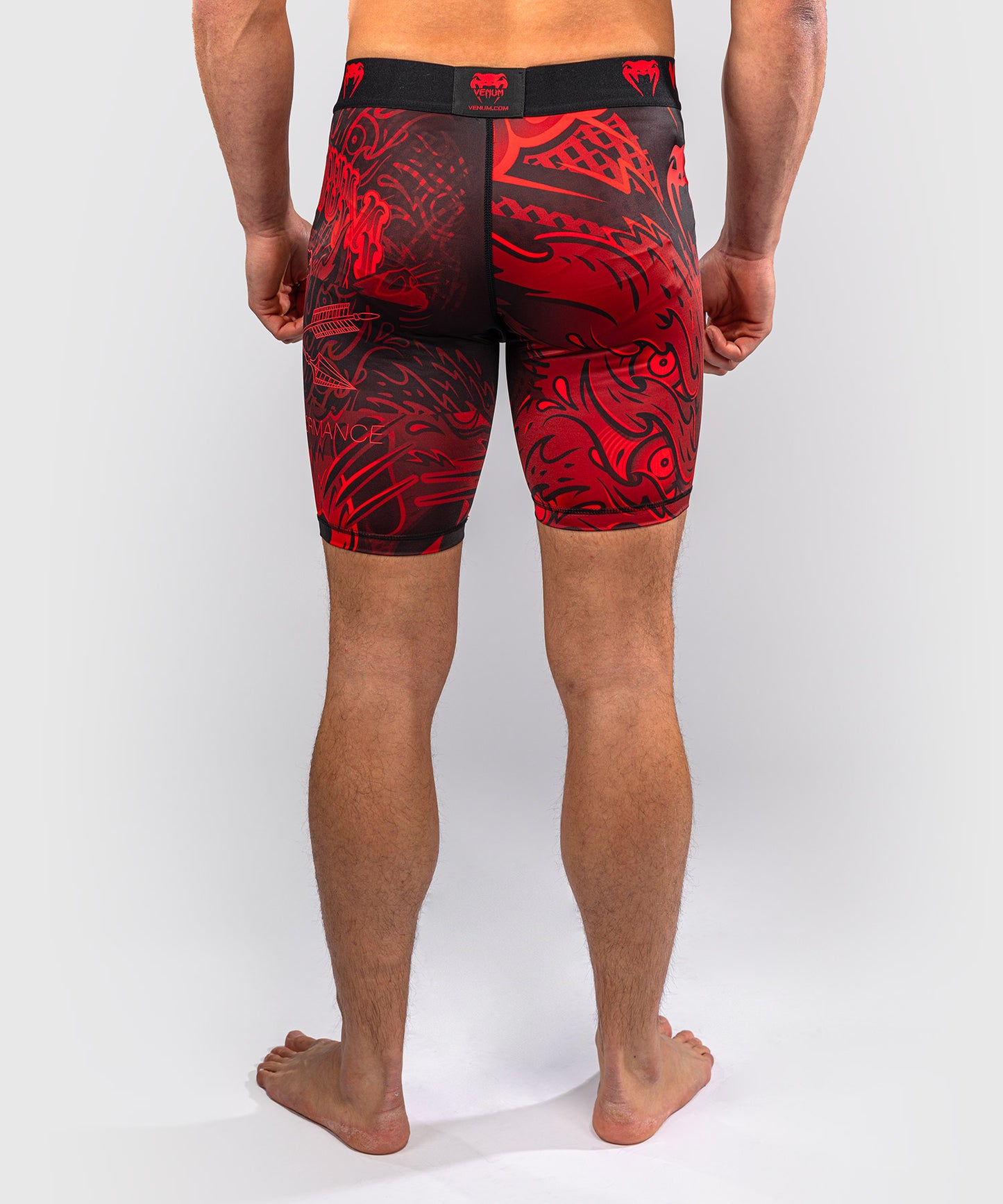 Venum Wolf Atak Kompressionsshort – Schwarz/Rot