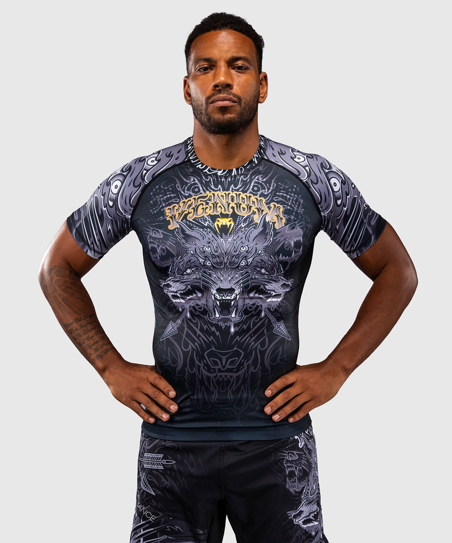 Venum Wolf Atak Short Sleeve Rashguard - Black/Grey
