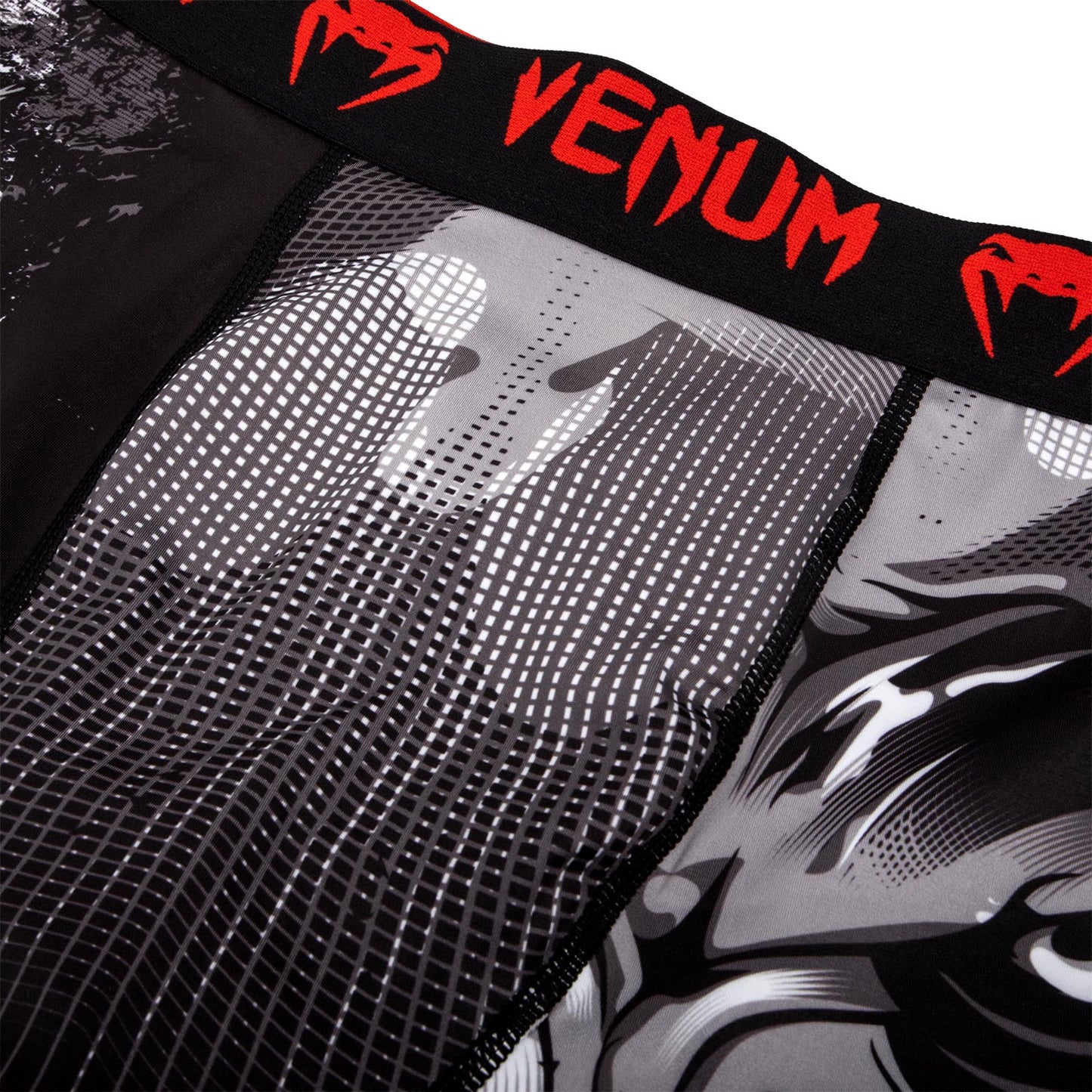 Pantaloncini a compressione Venum Werewolf - Neri/Grigi