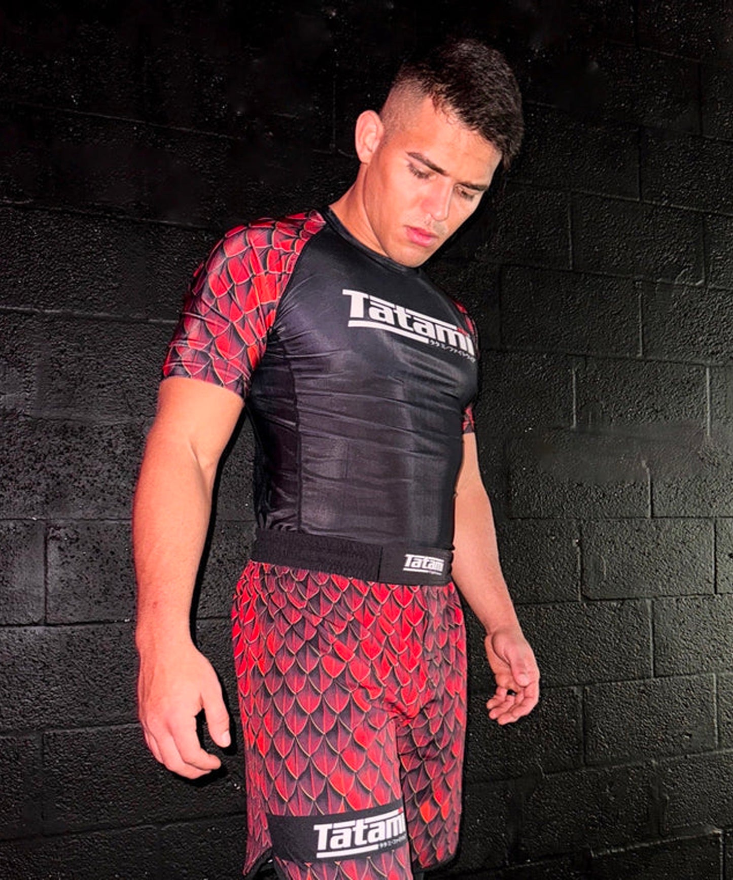 Tatami Fightwear Recharge Fightshort – Negro