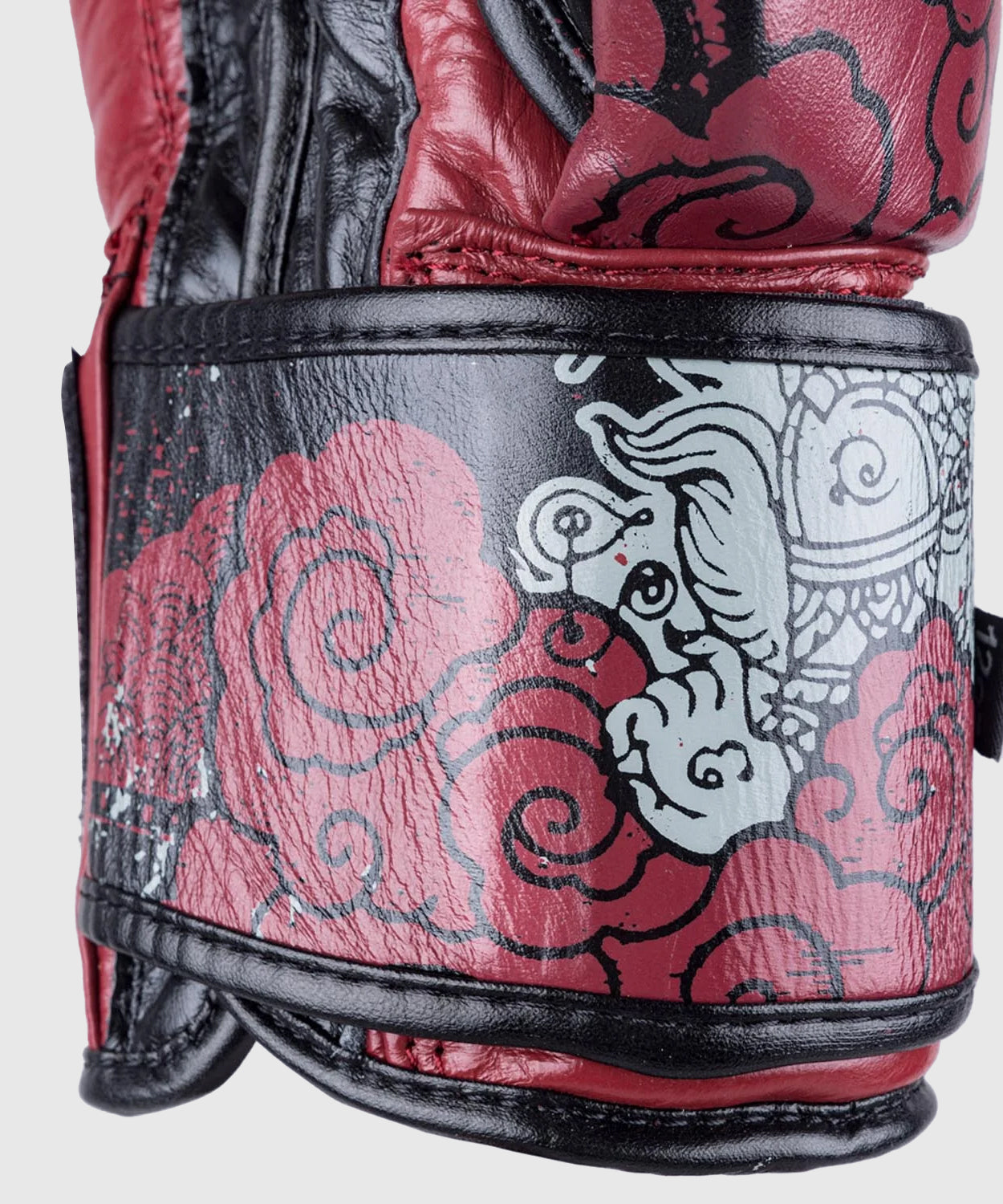 8 Weapons Hanuman Yant Boxhandschuhe - Schwarz/Rot