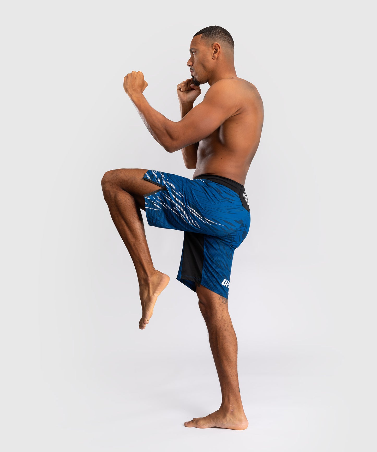 Shorts de Combat pour Hommes UFC Fusion by Venum Authentic Fight Night - Coupe Longue - Bleu