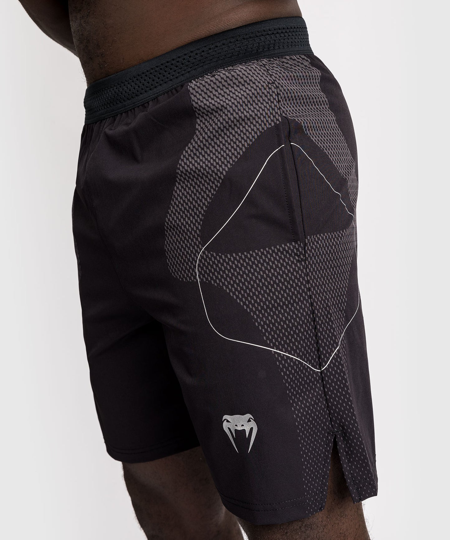 Venum Nexus Trainingsshorts – Schwarz/Silber