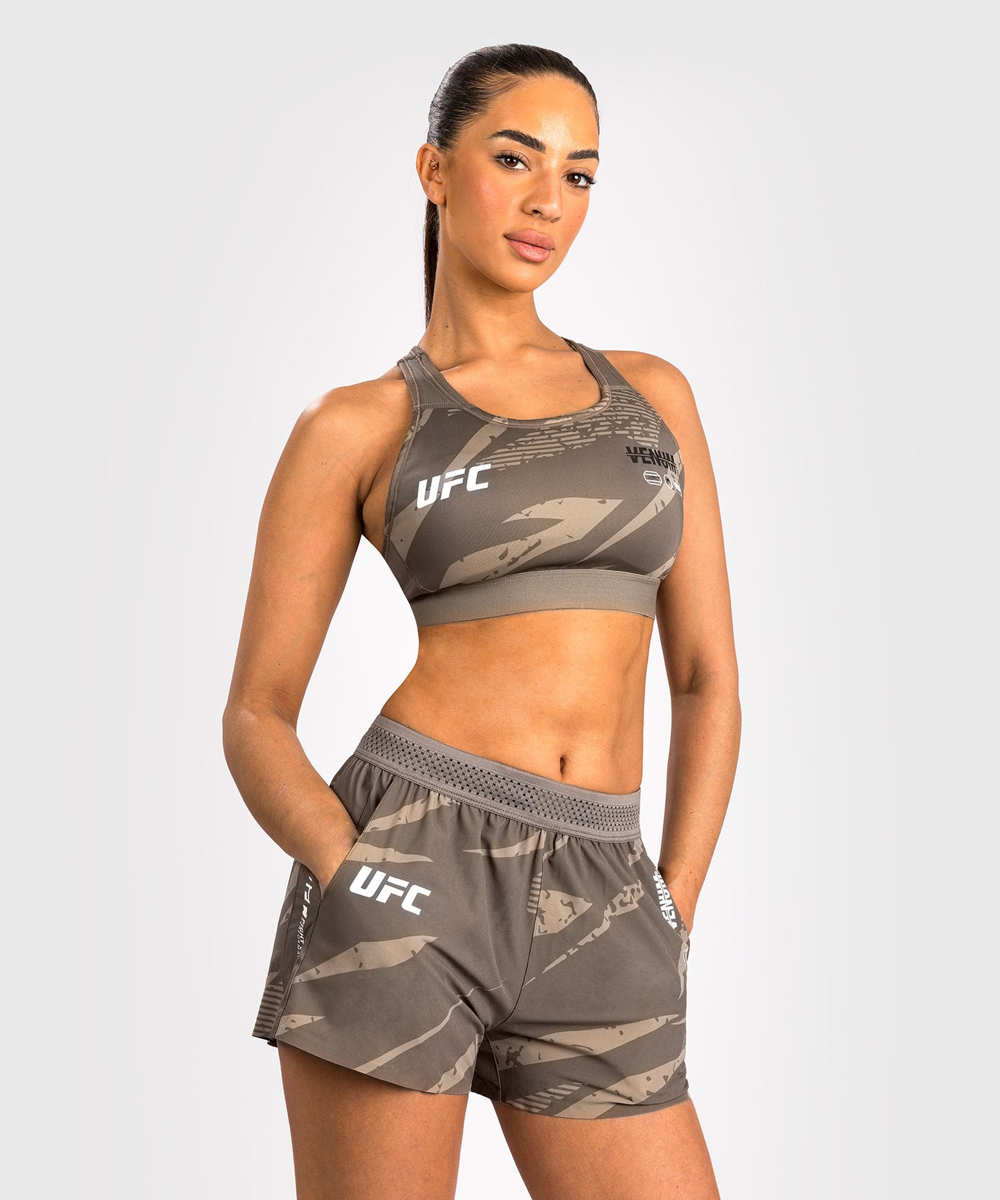 UFC Adrenaline by Venum Fight Week Pantaloncini da performance per Donna - Desert Camo