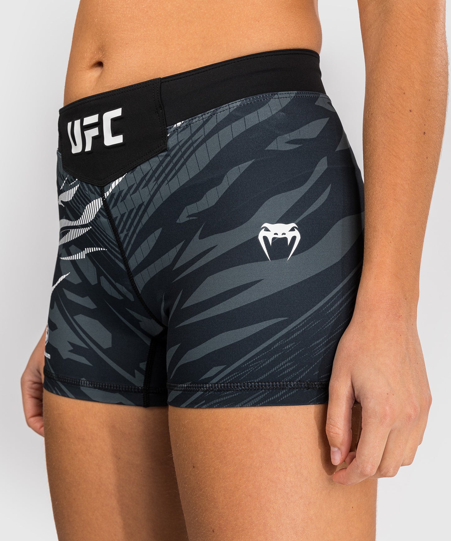 UFC Fusion by Venum Authentic Fight Night Damen Vale Tudo Short - Short Fit - Schwarz