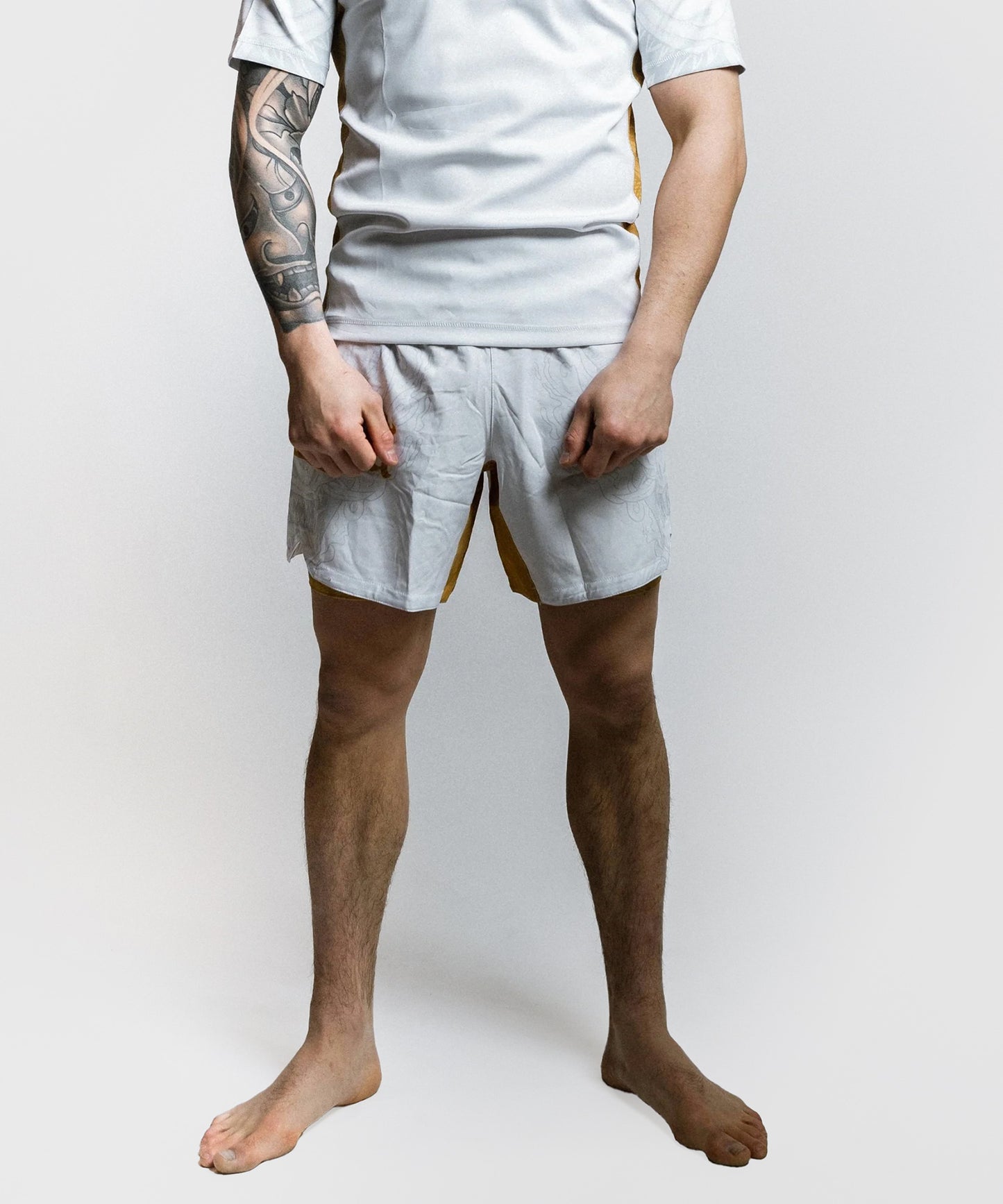 Fumetsu Dual Layer Oni Fightshorts - Bianco/Oro/Grigio