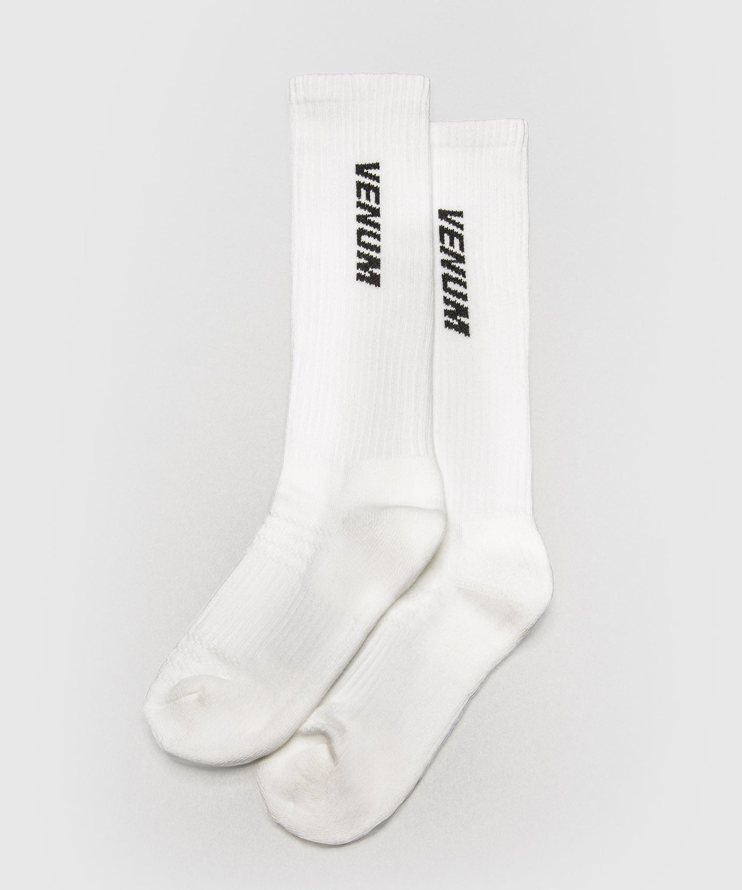 Venum Essential Over-the-Calf Socken – Weiß/Schwarz
